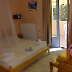 Aparthotel Pansion Filoxenia &