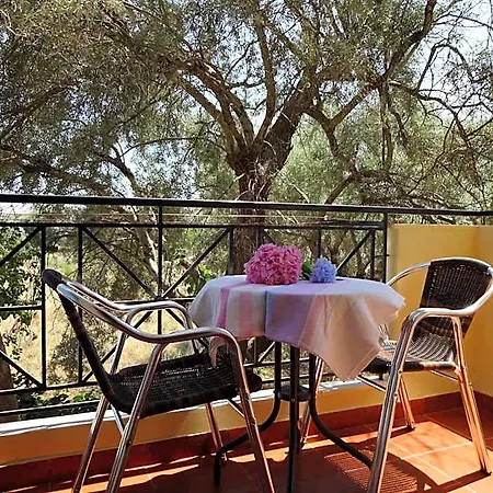 Aparthotel Pansion Filoxenia & 4*
