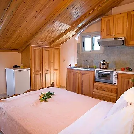 Pansion Filoxenia & Aparthotel